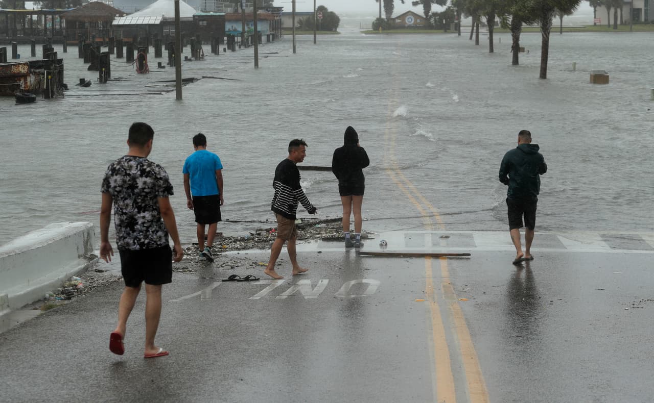 Este año ya se formaron las tormentas tropicales Arthur y Bertha antes del inicio oficial de la temporada ciclónica, que comienza el 1 de junio y se prolonga hasta el 30 de noviembre.