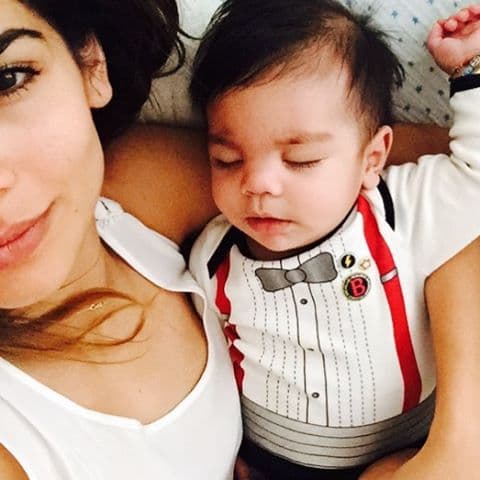 El bebé llegó y tras el nacimiento del pequeño Matteo, la también conductora de televisión ha presumido con sus seguidores los tiernos momentos que vive en familia, incluso sus fans han asegurado que su vástago es cada vez más parecido a ella.