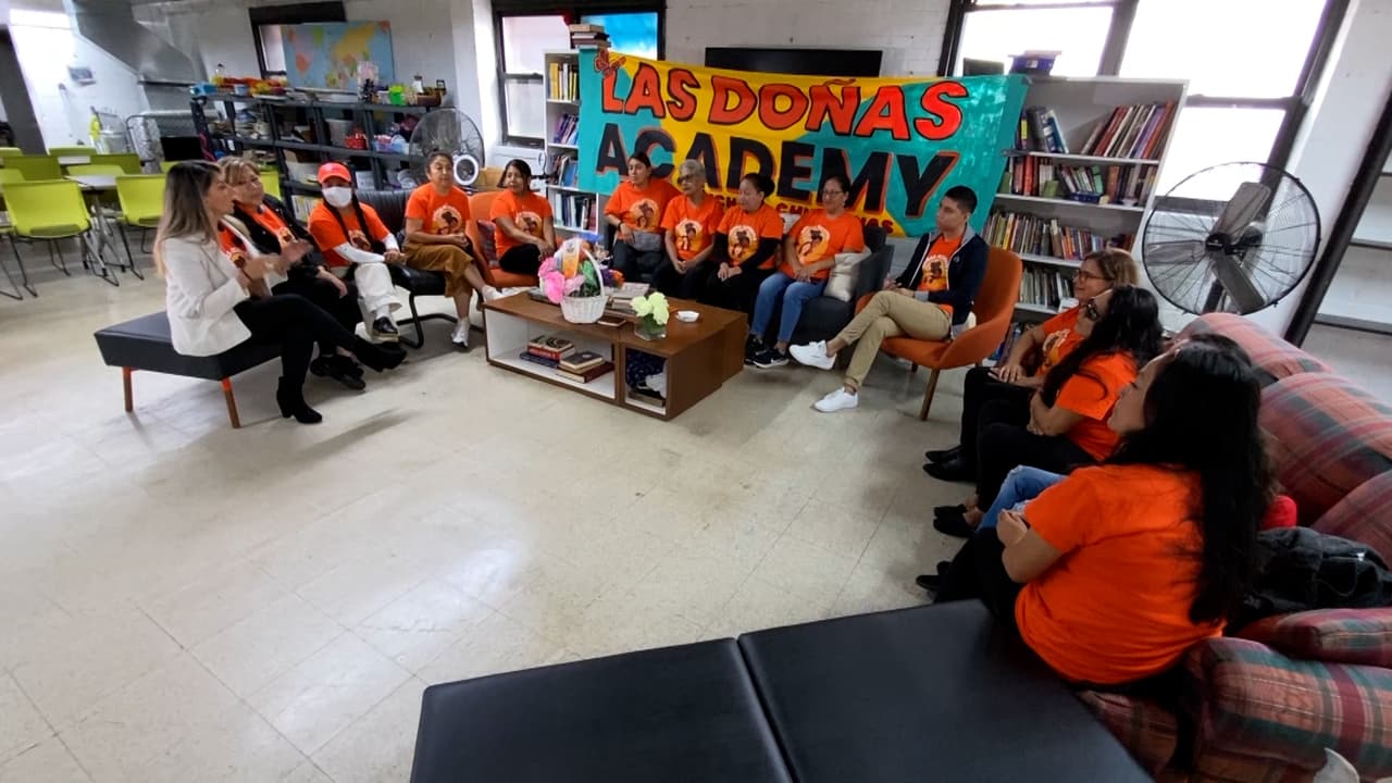Las Doñas: de amas de casa a activistas por la comunidad hispana en Nueva York
