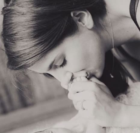 Durante el primer mes, Michelle todavía estaba sorprendida con la llegada de su bebé: "Hoy cumplió un mes el amor de mi vida... y sigo sin poder creer que este amor y esta belleza son reales. Me siento la mujer más feliz y afortunada por ser tu mamá. Te amo Marcelo".