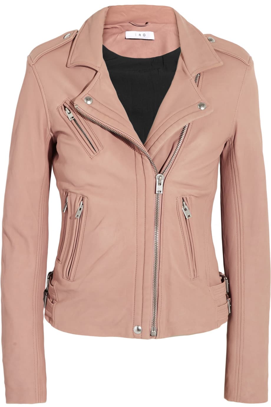 El cuero también se colorea de rosa pálido. Una 
<i>biker jacket </i>en piel de becerro, como esta de Iro puede convertirse en 
<b><a href="http://www.univision.com/estilo-de-vida/moda/los-100-basicos-que-deberias-tener-en-el-closet-y-son-pocos-fotos">un verdadero básico de armario</a>.</b>
<br>