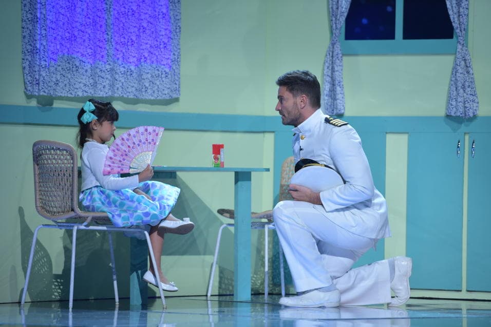 <b>Giuliana</b> fue protagonista de telenovela al lado de
<b> Julián Gil</b>.