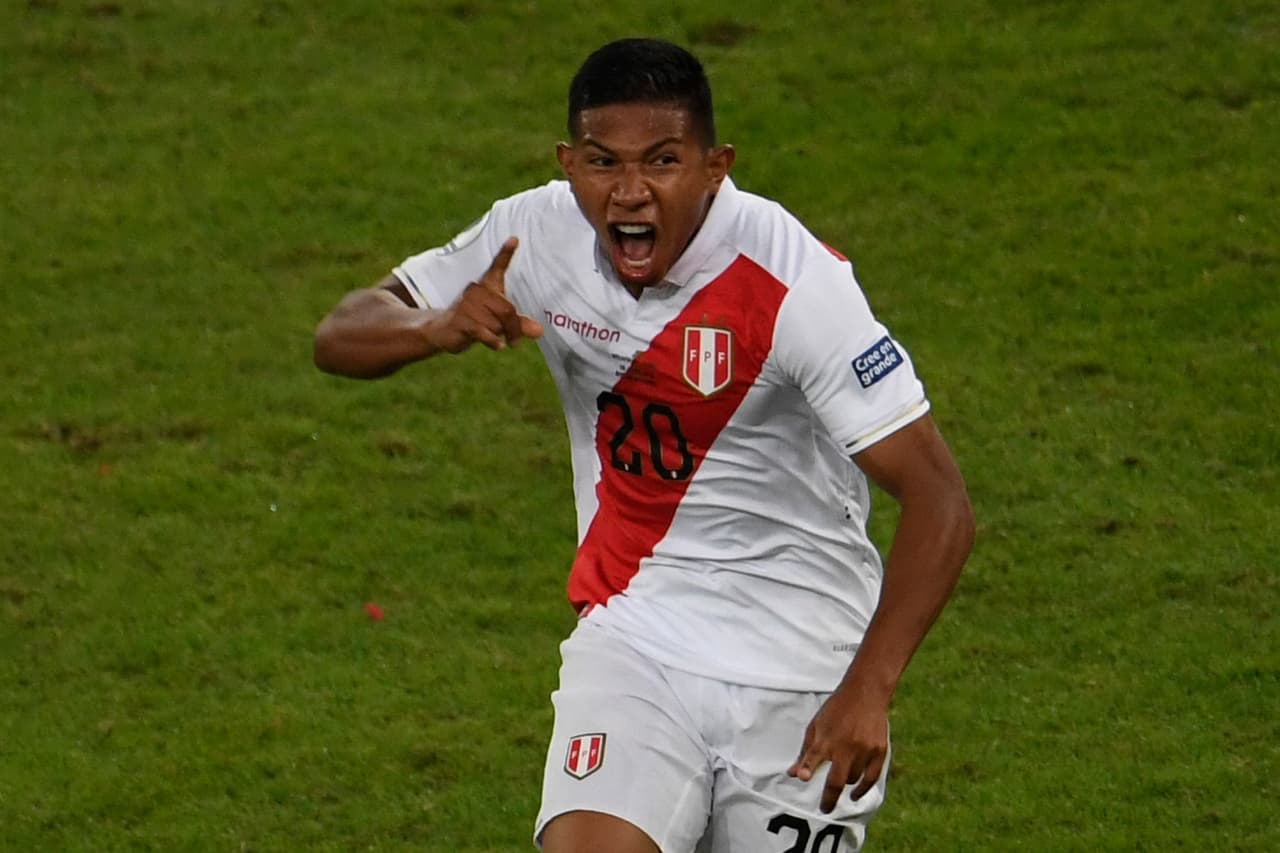 Edison Flores - DC United | Pasó de Monarcas Morelia al DC United por aproximadamente 5 millones de dóalres. Debutará ante Colorado el 29 de febrero.