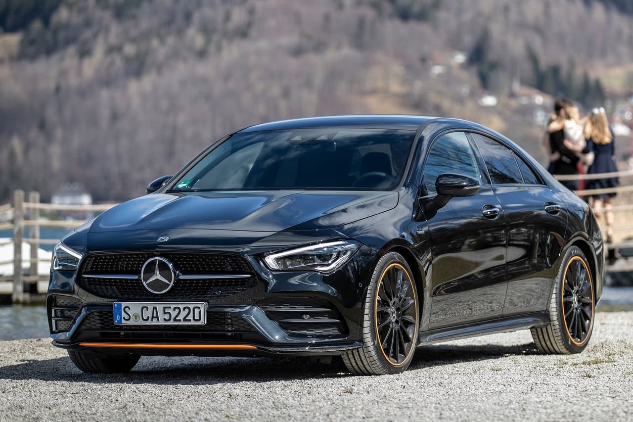 <h3 class="cms-H3-H3"><b>10. Mercedes-Benz CLA</b></h3>
<br>
<br>
<b>Diferencial porcentual de precio sobre modelo de un año de uso: </b>29.5%
<br>
<br>
<b>Diferencial de precio en dólares sobre modelo de un año de uso:</b> $13,420