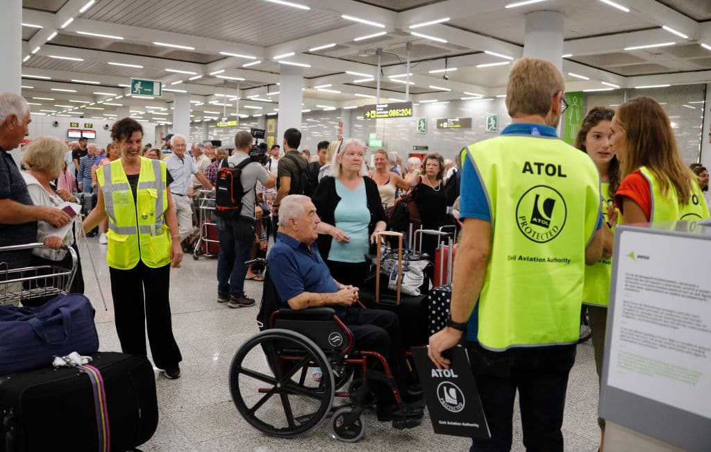 <a href="https://www.univision.com/noticias/mundo/reino-unido-repatriara-a-150-000-turistas-britanicos-varados-en-todo-el-mundo-tras-quiebra-de-la-operadora-thomas-cook"><u>Thomas Cook</u></a>, la centenaria compañía de viajes, se declaró el lunes 23 de septiembre en bancarrota y causó la cancelación de 600,000 reservaciones y vuelos a escala global. Más de 150,000 turistas británicos fueron afectos esa fecha.