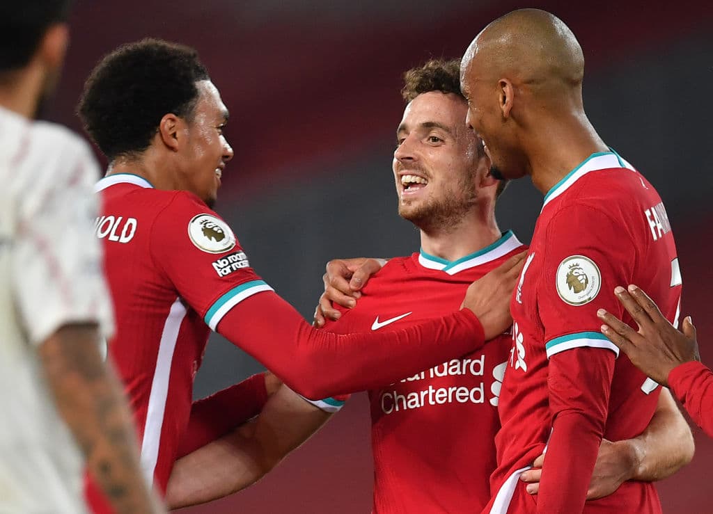 Diogo Jota se estrena con los Reds tras anotar gol en los últimos minutos del partido. Mané y Robertson suman goles para su equipo y, del lado del Arsenal, Lacazette fue el goleador de su equipo en la tercera fecha de la Premier League