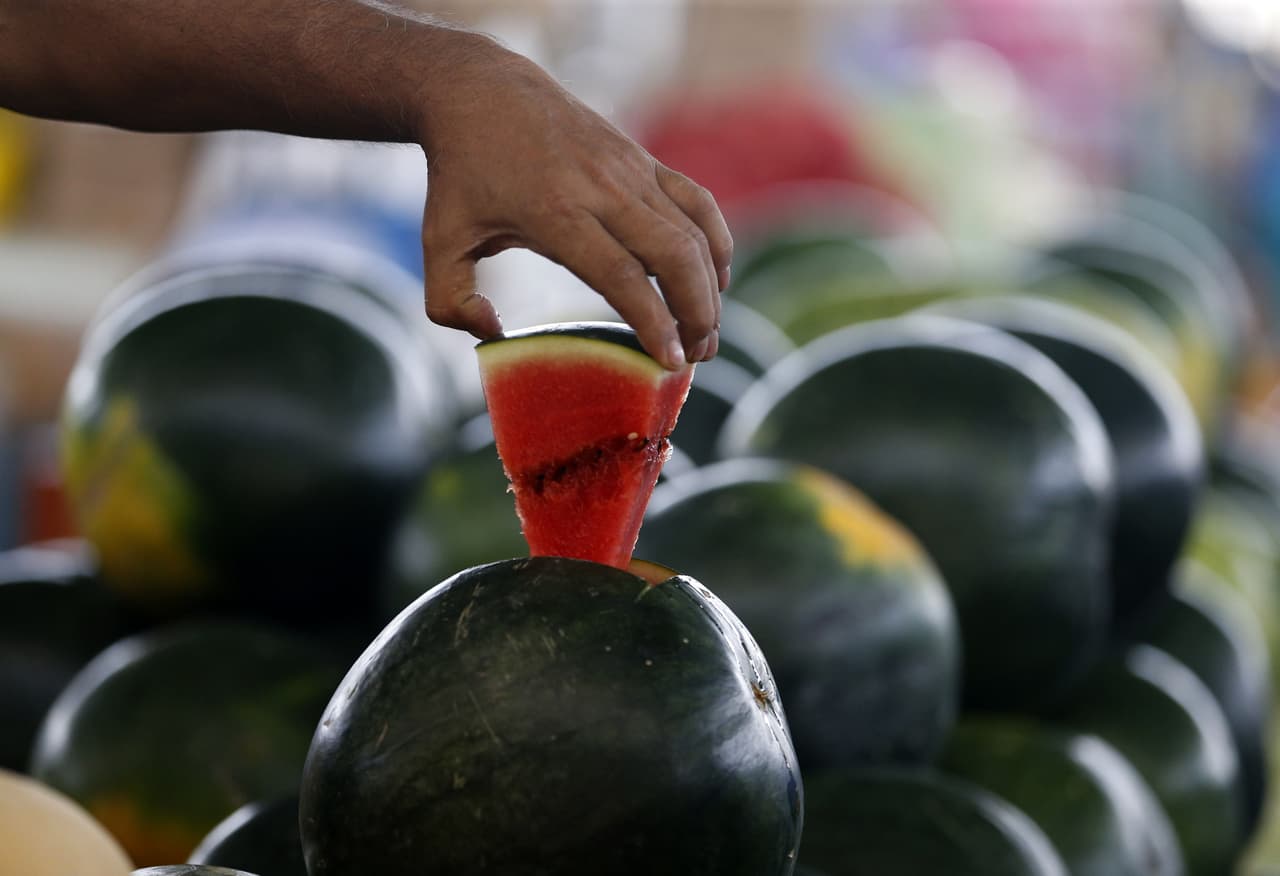Brote de salmonela vinculado a frutas cortadas afecta al menos a 60 personas en EEUU