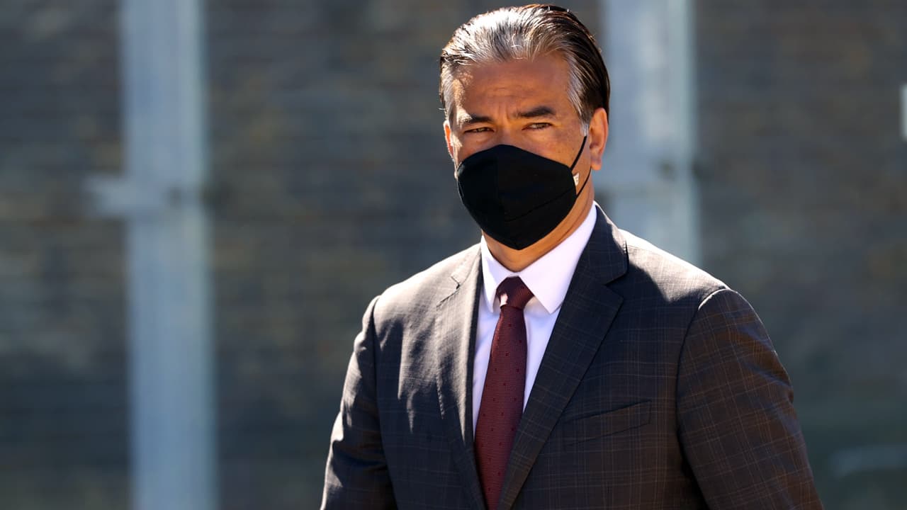 Líderes sindicales exponen falta de aplicación de leyes laborales al procurador general 