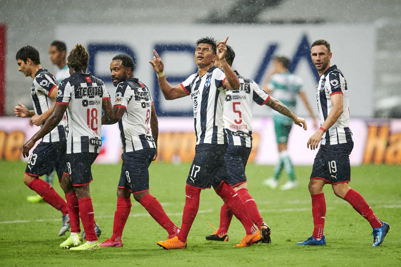 Jesús Gallardo (54’) dio la vuelta al juego con un soberbio tiro de tres dedos. Los ajustes en la estrategia de Monterrey ya estaban dando resultados.