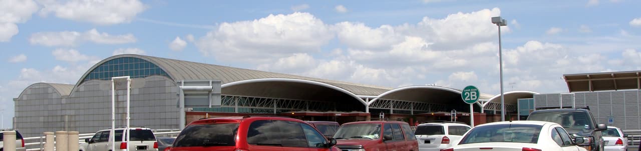 Hombre arrestado por portar armas en el aeropuerto