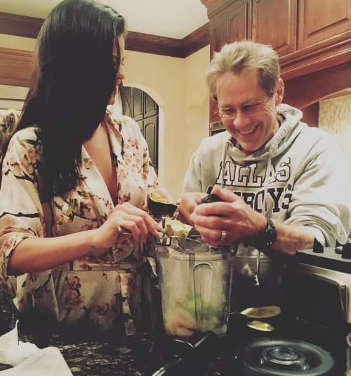 'Sel' es fanática de meterse a la cocina para preparar ricos platillos.