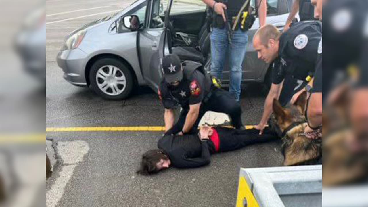 Autoridades informaron que arrestaron a Robert Crimo, presunto responsable del tiroteo en Highland Park.