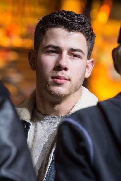 Nick Jonas se robó las miradas de los presentes.
