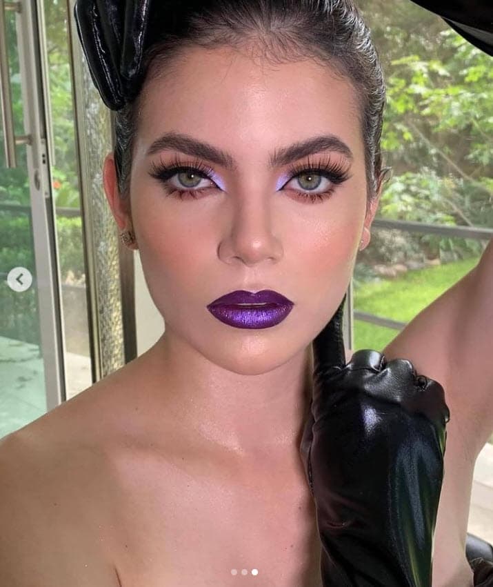 El caso de 
<b><a href="https://www.instagram.com/ximehita/" target="_blank">Ximena Hita</a></b>, Miss Aguascalientes, ha conmocionado a ese estado mexicano y al país con su repentina muerte y según medios locales y el diario Reforma, se investiga si el suicidio fue la causa del fallecimiento. 
<br>