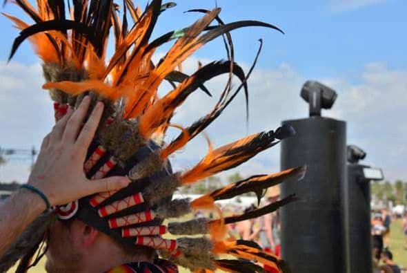 El festival de Coachella cerró su edición 2014 con los más divertidos estilos y hasta con tono tradicional y espiritual. Esta galería lo demuestra desde conejos de pascua, súper héroes y hasta celebridades irreconocibles. ¿Quieres ver más?: Las fotos que no te puedes perder