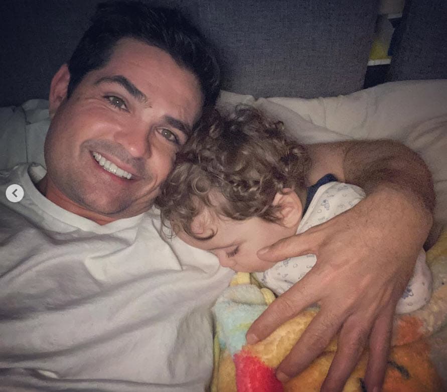 "Teníamos planeado hacer su cumpleaños, hacer su bautizo", contó el actor de 40 años al show 
<b><a href="https://twitter.com/deprimeramano/status/1242980902965334020?s=21" target="_blank">'De primera mano'</a></b> en una entrevista telefónica transmitida el miércoles 25 de marzo. 
<br>