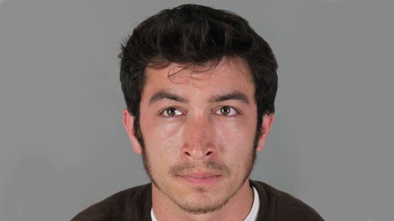 Piden ayuda ciudadana para ubicar al sospechoso de disparar en la cabeza a su exnovia embarazada