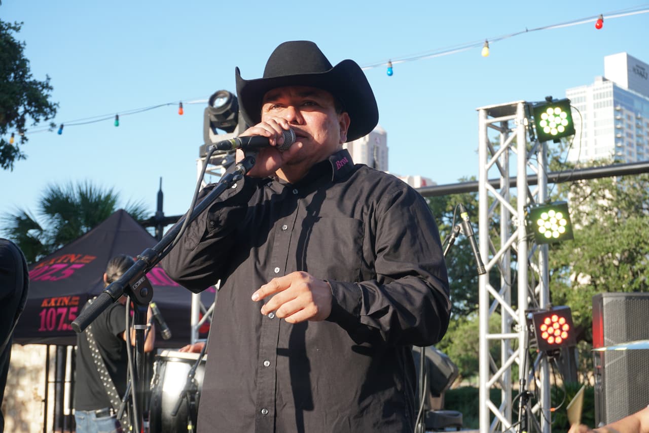 Ram Herrera, Los Banger Broz and Jorge Alejandro took the stage inside La Villita.