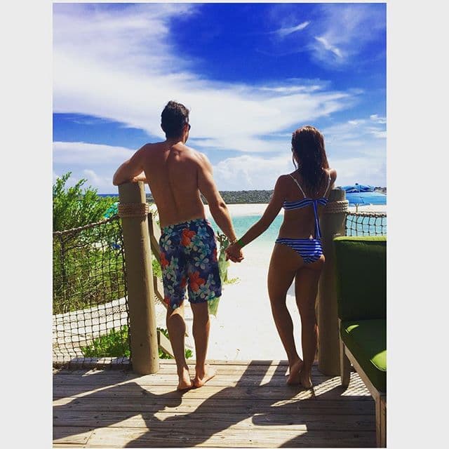 Hubo quien derrochó sensualidad ¡en pareja! Esos fueron Angelique Boyer y Sebastián Rulli.