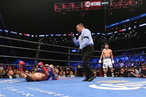 Mikey García regresó después de estar dos años fuera y noqueó a Elio Rojas.