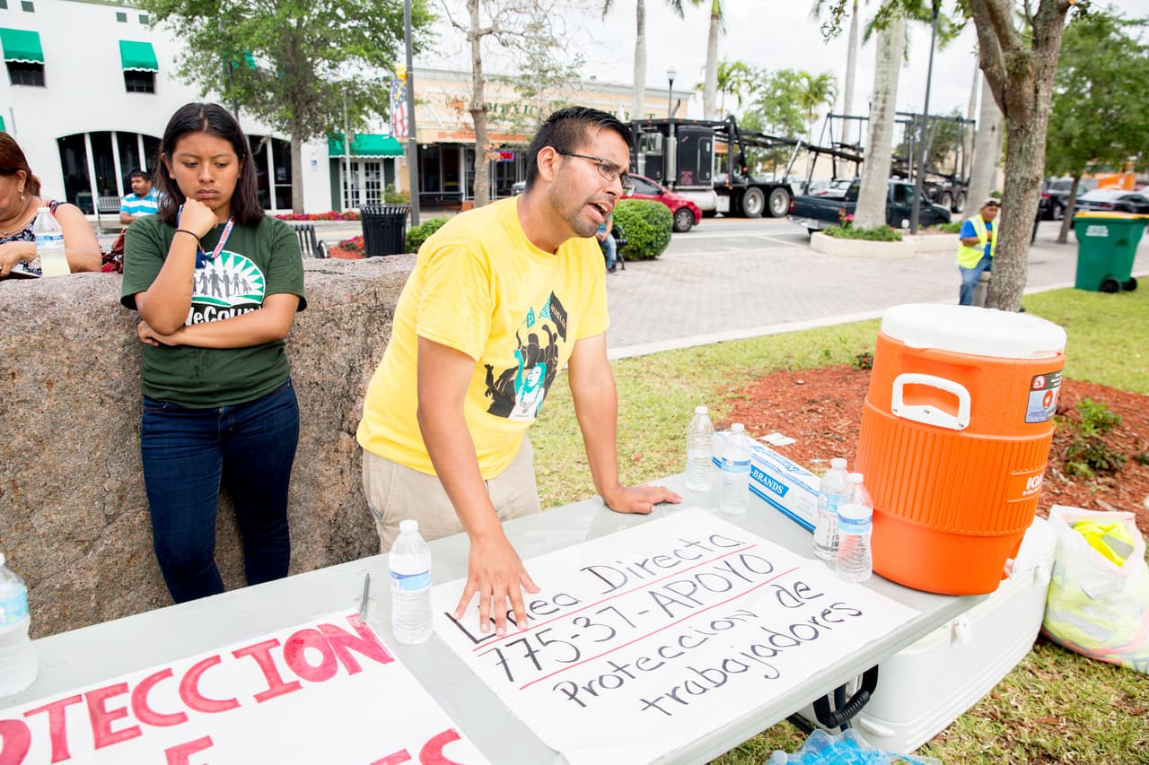 En el Día Sin Inmigrantes en febrero, algunas personas que no fueron a trabajar perdieron su trabajo. Por eso, el Movimiento Cosecha y la Fundación We Count ofrecen asesoría a los inmigrantes que tengan temor a ser despedidos.