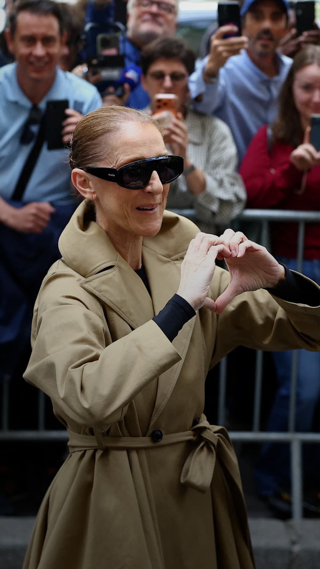 Fiebre en París; Céline Dion regresa a los escenarios