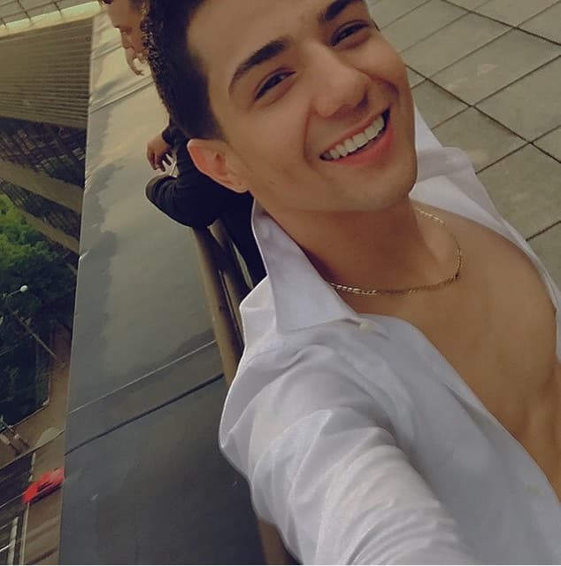 El intérprete de 'Tenerte' es muy sencillo, y eso es un punto a su favor.