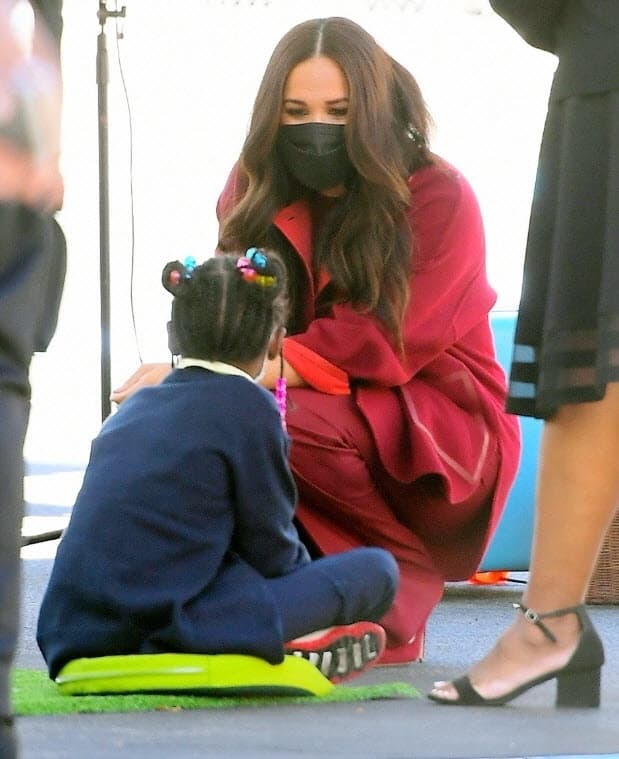 Markle pudo convivir con los niños de la primaria Harlem.
<br>