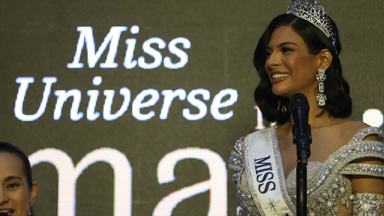 La representante de Nicaragua, Sheynnis Palacios, se convirtió la noche de este sábado 18 de noviembre en la primera centroamericana en ganar el concurso Miss Universo en su edición 72.