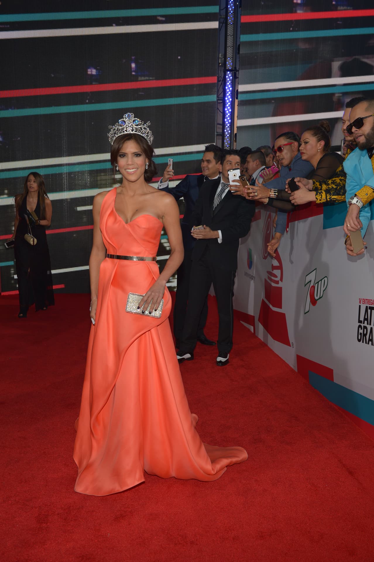 Como siempre, el talento de la casa lució sencillamente espectacular en la alfombra roja de Latin GRAMMY. ¿Quién fue tu favorito?