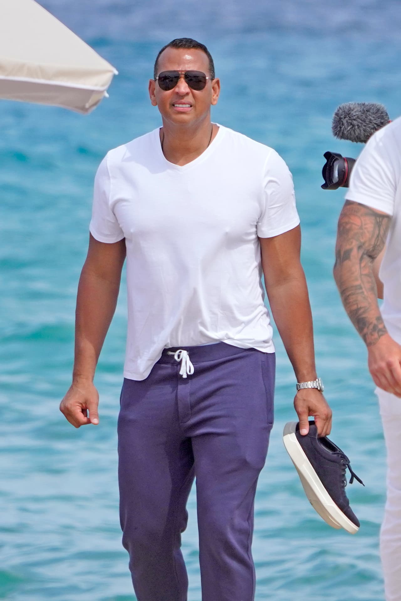 Amigos del exdeportista aseguran que él "se ha centrado en divertirse con su familia", según dijeron a Page Six. 
<br>