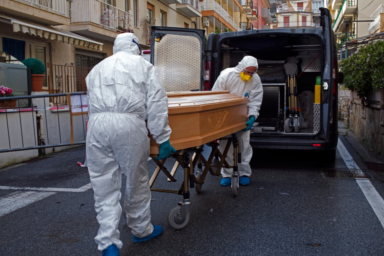 743 personas murieron en Italia este martes debido al coronavirus.