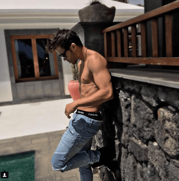 Prince Royce no deja de sorprendernos con el increíble abdomen que se carga y unos brazos en los que seguro cualquiera se rinde. ¡Ve sus mejores fotos!