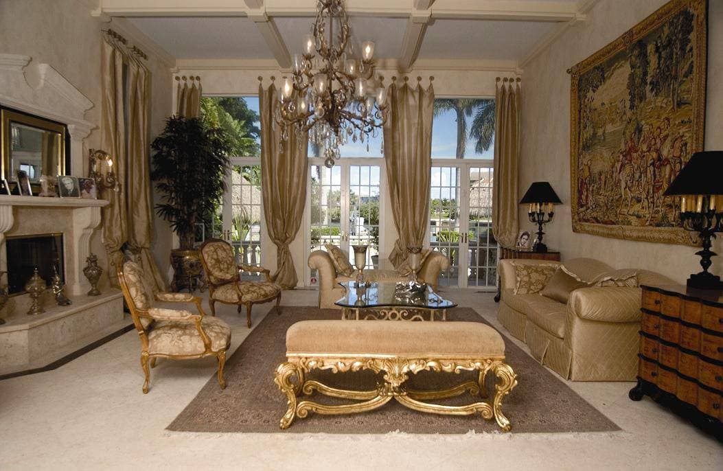 ¿Qué opinas de una tarde frente a la chimenea en una sala como ésta?