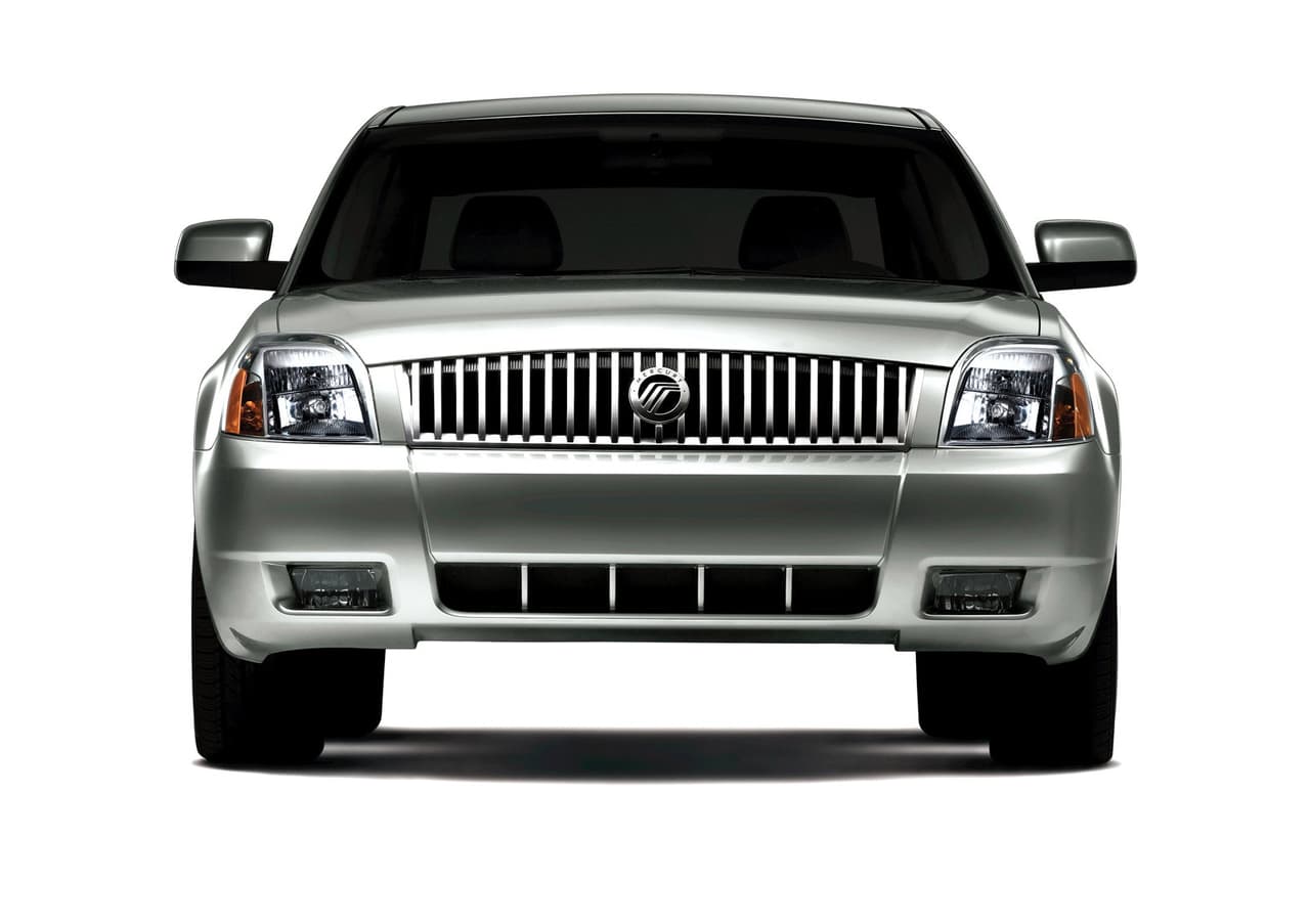 2. Mercury: Con cese de actividades en 2011, los vehículos de esta marca fallan en encender 6 veces más frecuentemente que el promedio del parque automotor. A pesar de aparecer en el segundo lugar de esta lista , ningún auto de Mercury aparece en el listado de modelos.