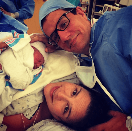 Angélica Vale y Otto Padrón se convirtieron en padres por segunda ocasión en el 2014. Daniel Nicólas fue prematuro, midió 18.9 pulgadas y pesó 7.3 libras.