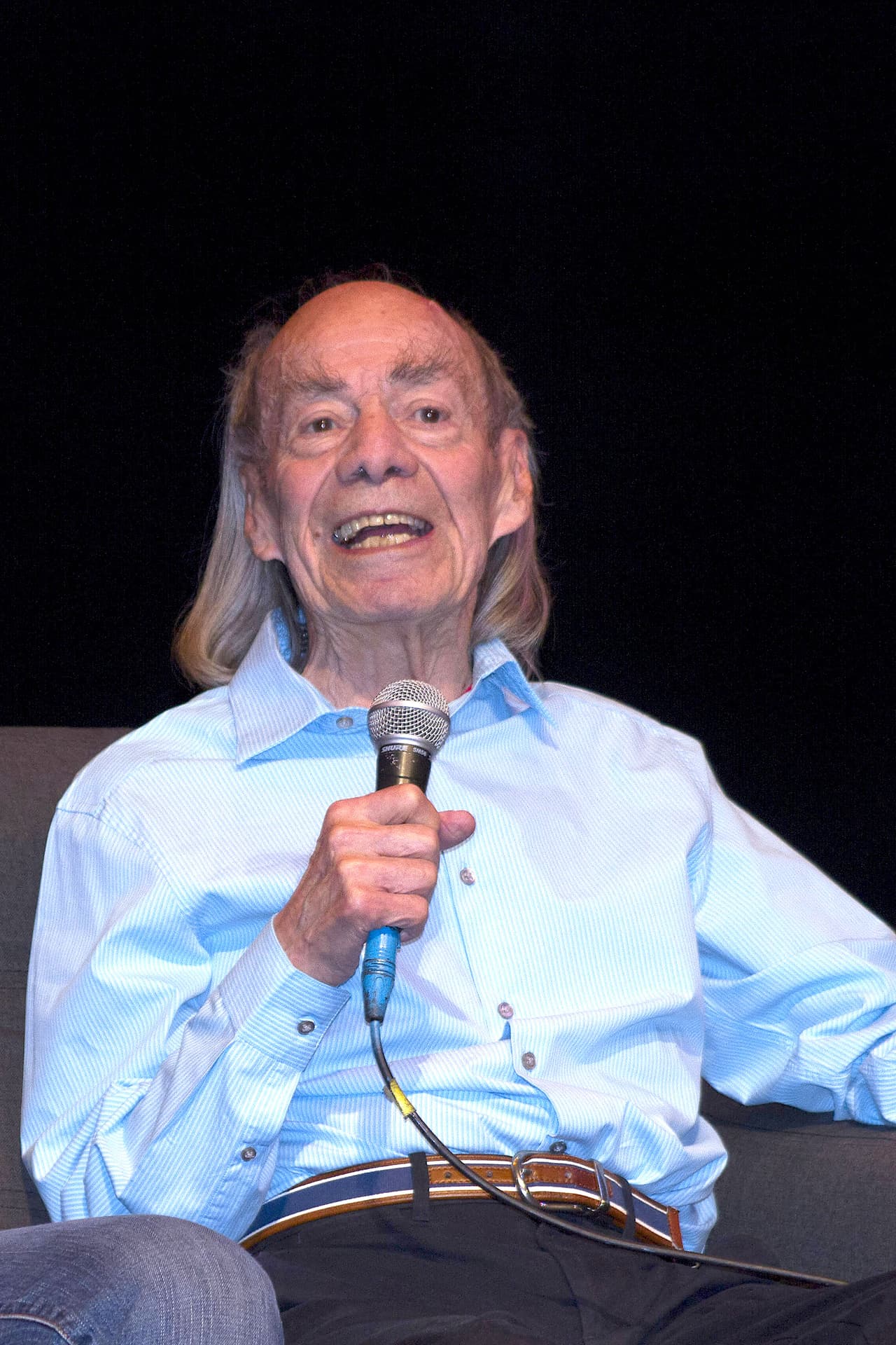 La relación padre e hijo se volvió mediática y era común verlos asistir a diferentes programas de televisión, pero la cercanía duró poco tiempo.
<br>