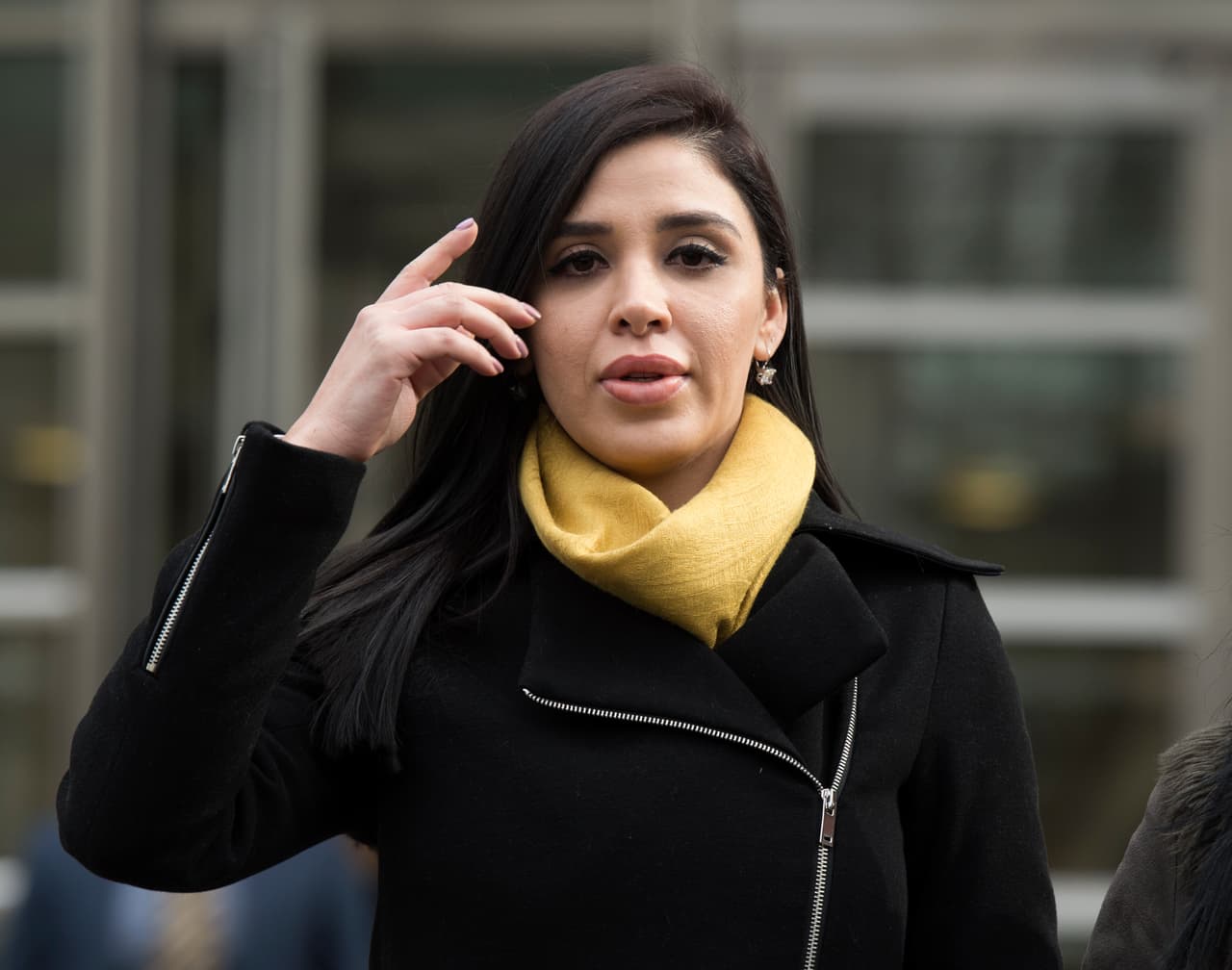 Emma Coronel posee doble nacionalidad, mexicana y estadounidense, y es la única dentro del círculo familiar de 'El Chapo' que puede viajar a Estados Unidos.
