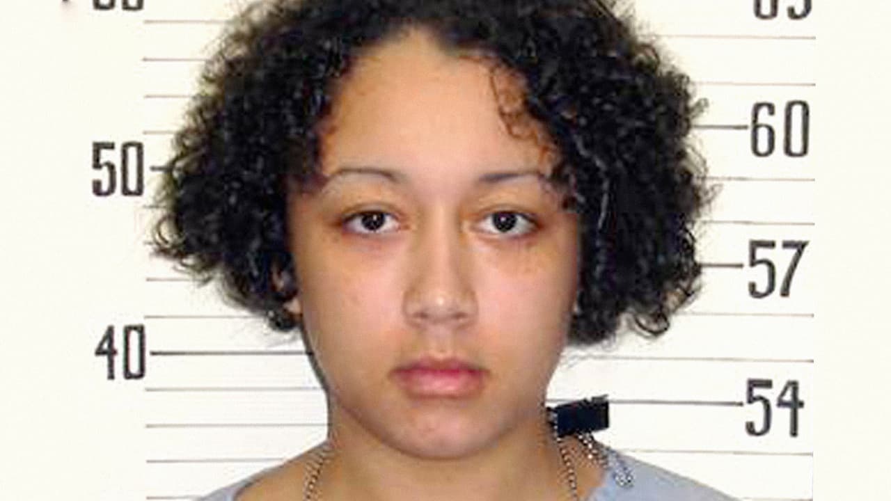 En fotos: la historia de Cyntoia Brown, la víctima de tráfico sexual que asesinó a uno de sus violadores y recibió clemencia