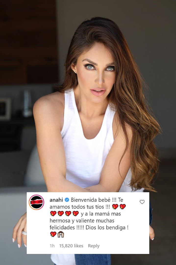 Las muestras de cariño de parte de sus seguidores y amigos no se hicieron esperar. Su excompañera de RBD, Anahí, le dio la bienvenida a su 'sobrina'.