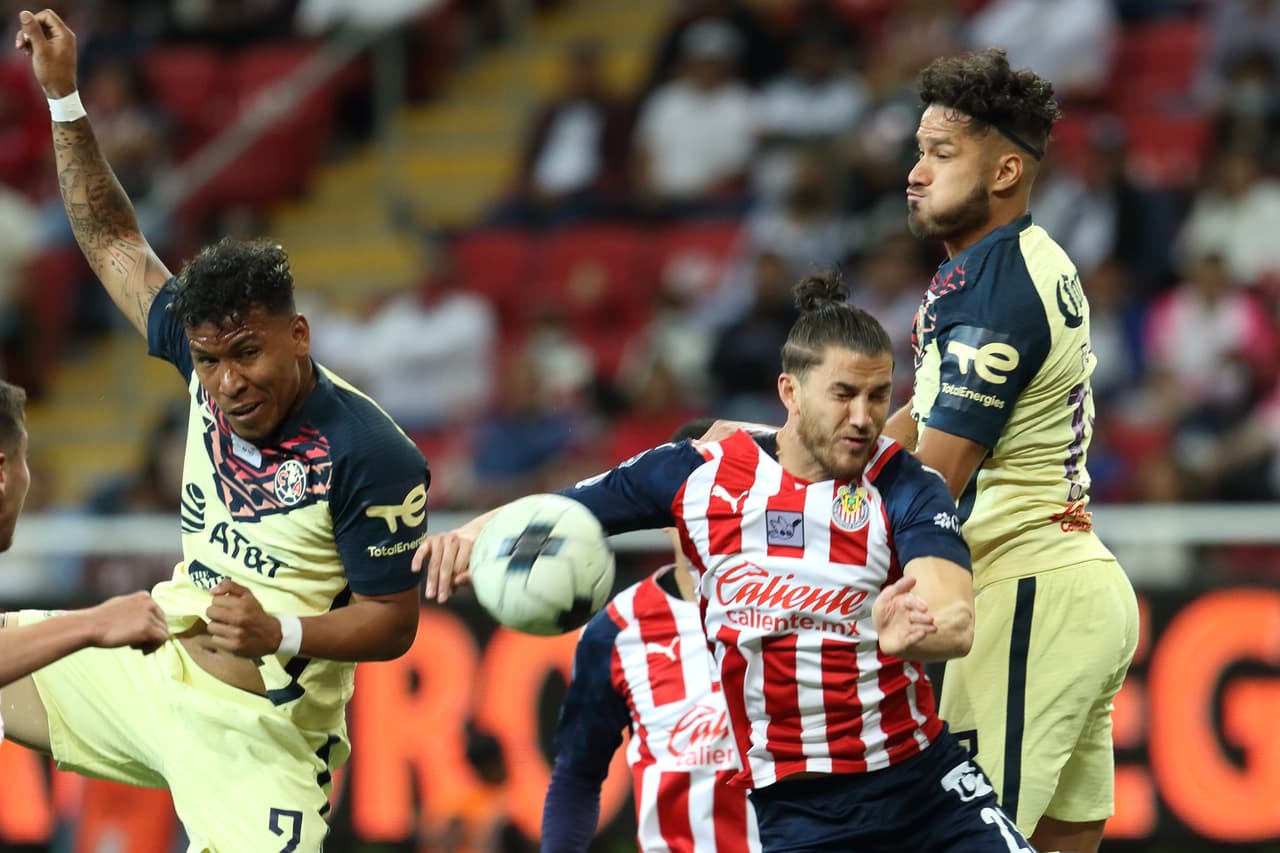 El Guadalajara y las Águilas brindaron un duelo poco espectacular en el Estadio Akron, aunque los locales tuvieron mejores oportunidades para marcar.