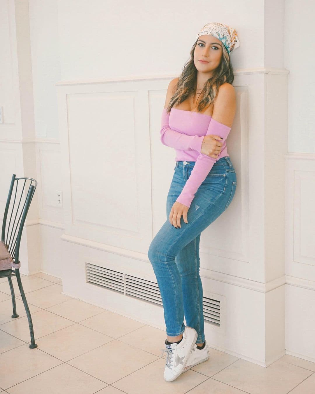 y Jessi Rodríguez siempre luciendo muy a la moda y con un montón de energía.