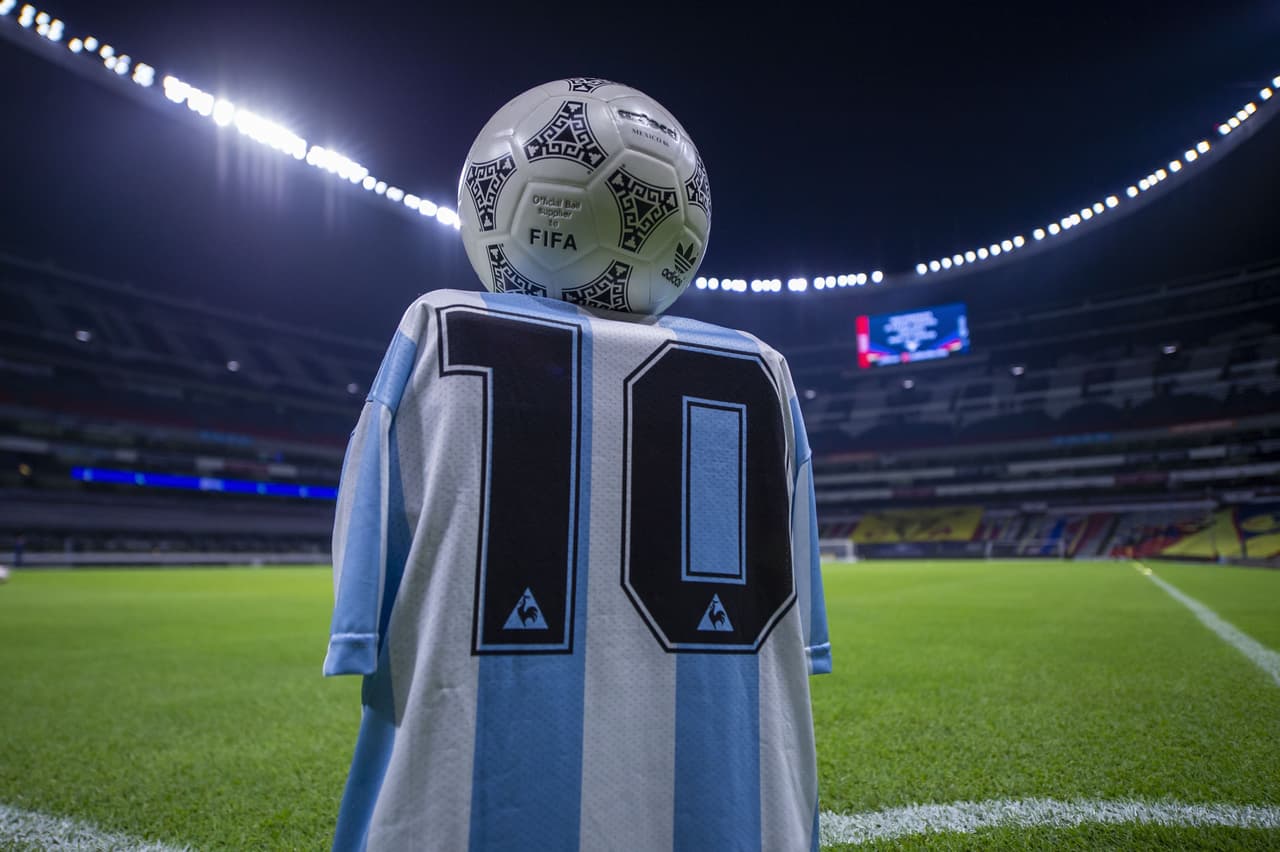 ¡Histórico! Oribe Peralta iguala marca de Oswaldo Sánchez