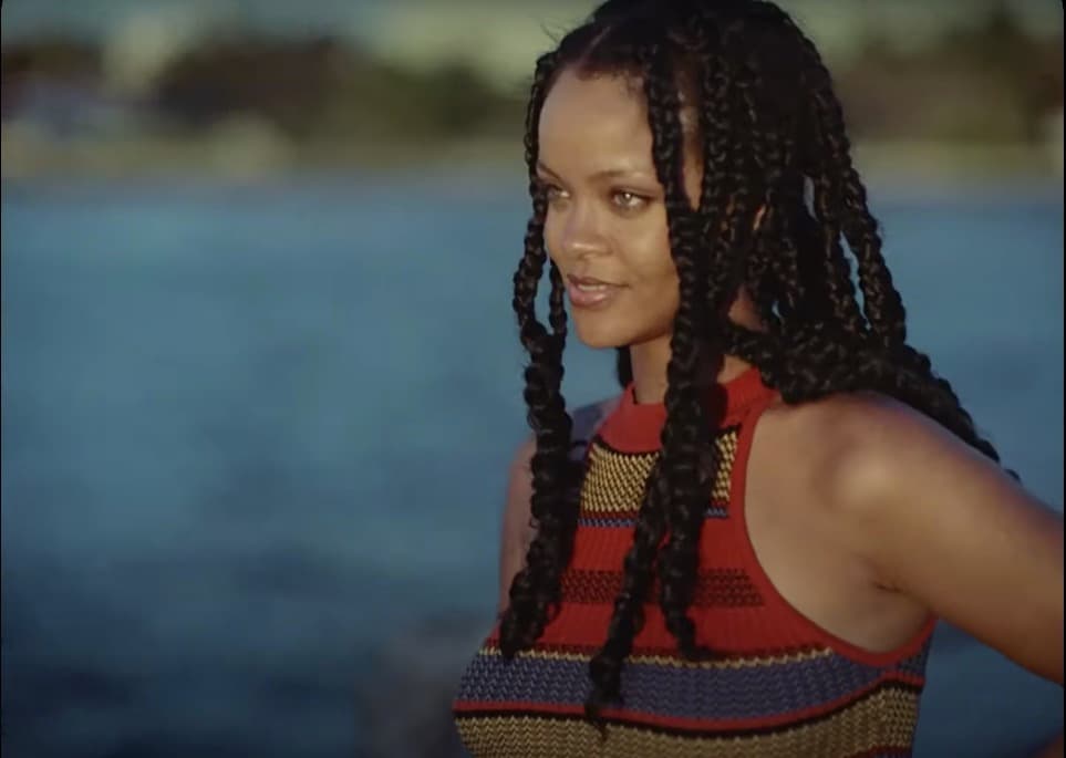 La cantante tuvo cameos en ‘Battleship’ y ‘This is the end’, pero consiguió un papel más importante en la película ‘Valerian and the City of a Thousand Planets’ , al igual que en ‘Ocean’s 8’, hasta que obtuvo un protagónico en ‘Guava Island’ junto a Donald Glover.