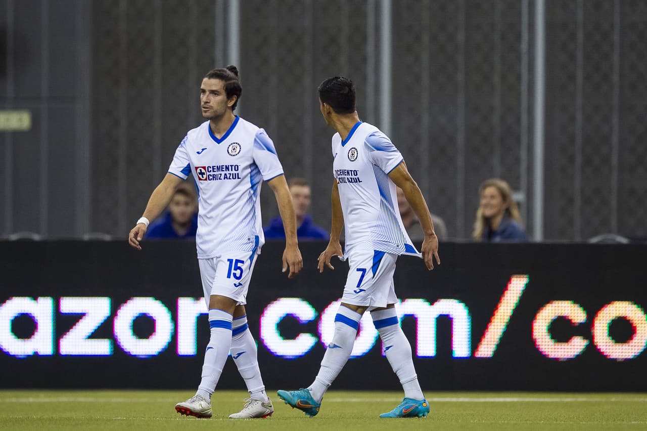 Cruz Azul igualó 1-1 en su visita a Montreal y avanzó a las Semifinales gracias al marcador global; Uriel Antuna adelantó a La Máquina antes de que Rudy Camacho emparejara las acciones.