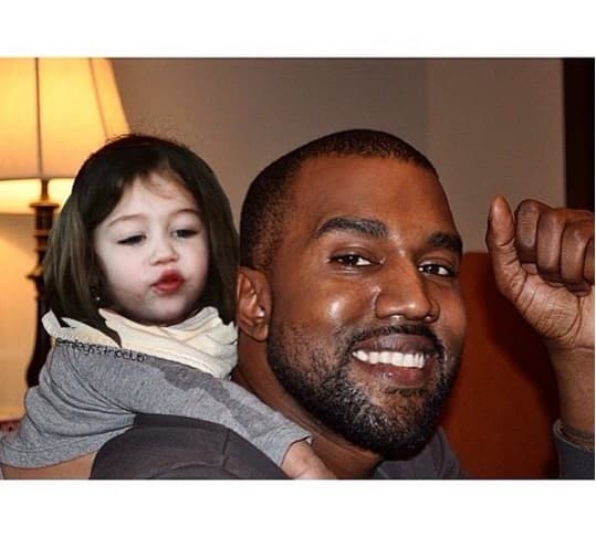 Parece que Miley tiene una obsesión con la pareja, y con que Kanye también sea su papá.