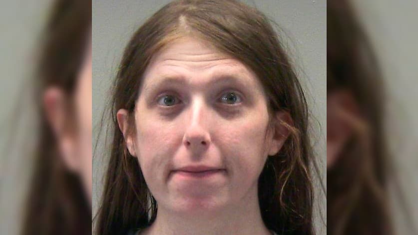La larga condena contra Jessica Watkins, la veterana transgénero y miembro de los Oath Keepers que participó en el asalto al Capitolio