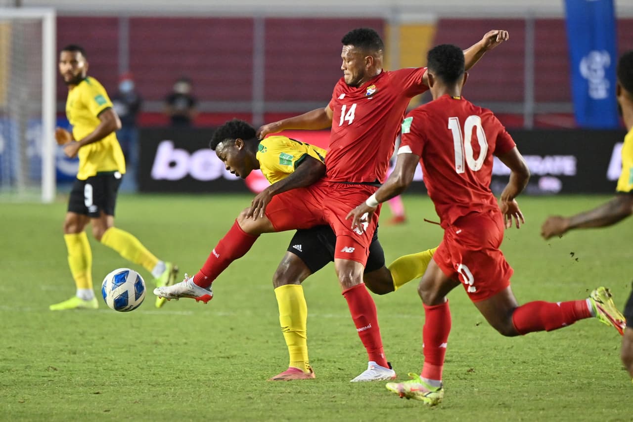 Panamá le remontó a Jamaica para derrotarlo 3-2 en la Jornada 10 del Octagonal Final rumbo a Qatar 2022.