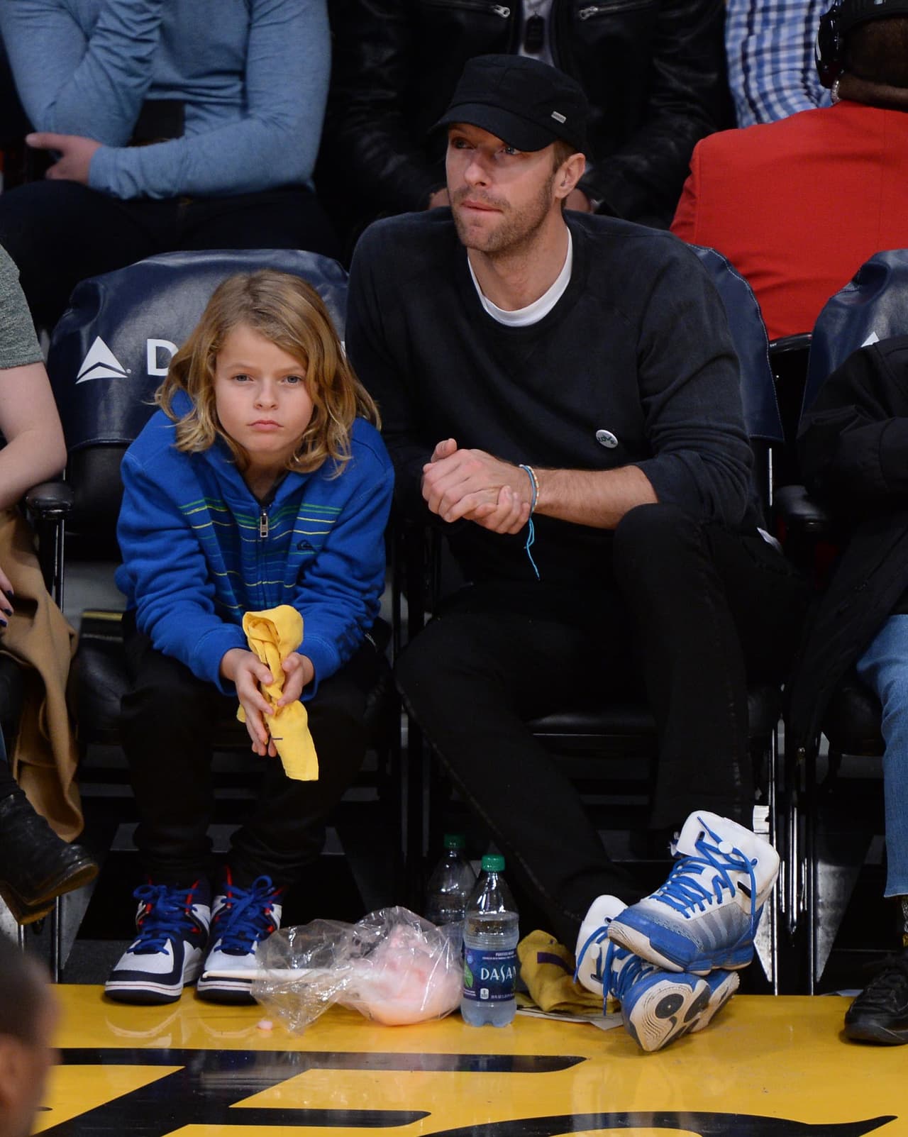 Pero Apple no estaba con ellos en el partido.