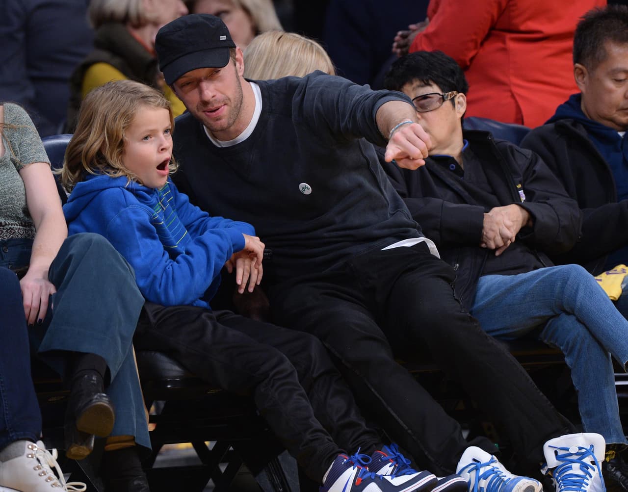 Pero una vez más, como que el chico prefería estar tomando la siesta.
